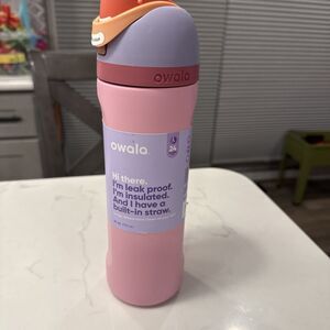 Owala FreeSip Stainless Steel Water Bottle / 24oz / Color: Kickflip